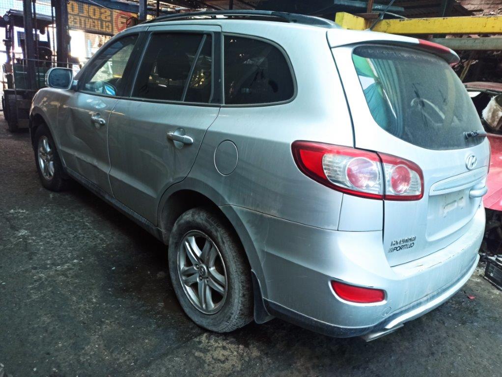  Hyundai SANTA FE 2012    EN DESARME